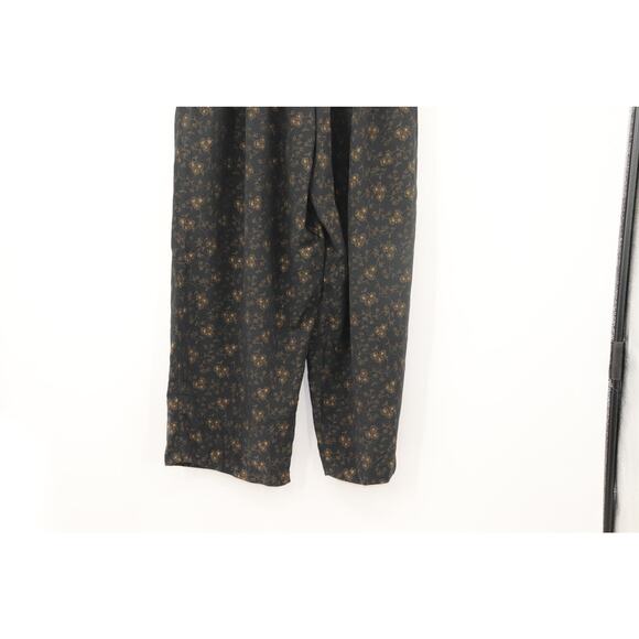 Vintage Plus Preferred Black Wide Leg Crop Pants. - Picture 8 of 9